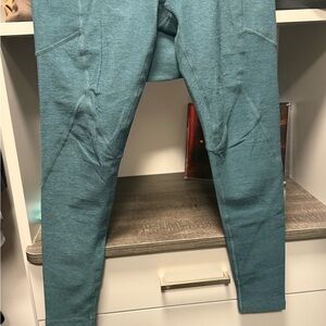 Beyond Yoga Leggings with Pockets